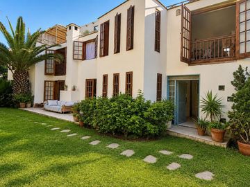 CASA EN VENTA | 607 M² DE TERRENO | LA ENCANTADA DE...