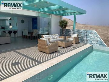 Venta De Casa De Playa Amoblada– Condominio La Honda,...