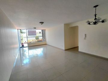 Apartamento en venta de 3 hab. en Alhambra, Bogotá