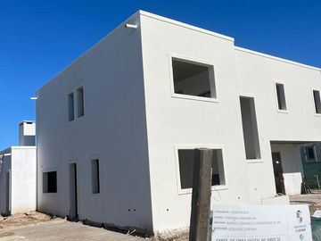 Casa en El Canton - Norte