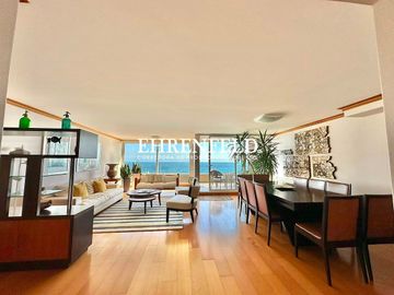Costa brava. Concón. Departamento en primera línea, 195 m2.
