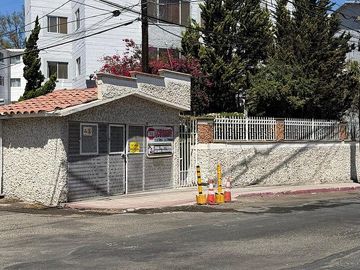 ASI DEPARTAMENTO AMPLIO EN RENTA EN COLINAS DE AGUA...