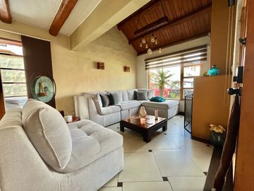 IRA VENDO CASA 240 M2 Área Total, 3 Habitaciones sector...