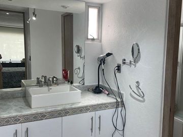 Venta de Departamento en Bosque de Minas, Bosques de La...