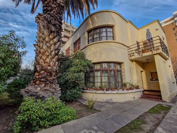 VENTA CASA PROVIDENCIA 4D+3B+5EST+1BOD 629M2 LYON/POCURO