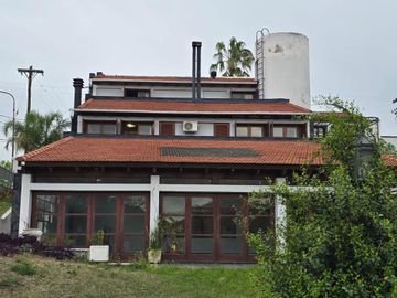 VENTA CASA 5 DORMITORIOS COSTA AZUL C. PAZ CBA