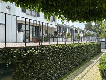 Casa en Renta en Florida | 3 Recámaras + Estudio |...