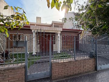 Casa - Parque Liceo Primera Sección
