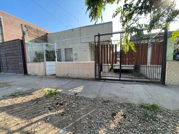 Casa en venta  en LA CISTERNA
