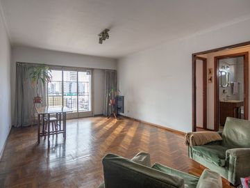 VENTA DEPARTAMENTO 4 AMBIENTES  EN SAN TELMO