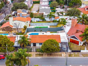 Villa Belgrano - Casa Moderna de 3 dorm c pileta -...