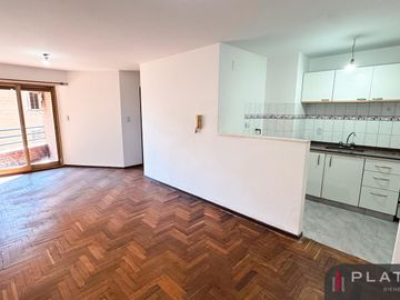 Departamento en Alquiler de 1 Dormitorio - Barrio Centro