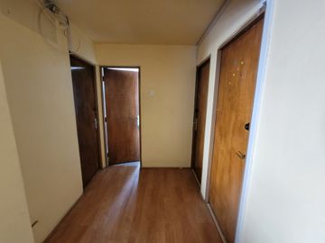 DEPARTAMENTO ANTIGUO 4 HAB, 2 BAÑOS, ZENTENO 390, SANTIAGO