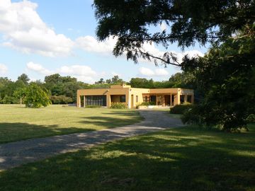 Chacra de 4.43 ha con Casa en Estancia Benquerencia Farm...