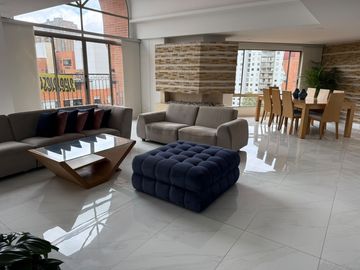 Apartamento en arriendo de 4 hab. en Ciudad Salitre...