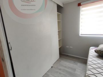 ARRIENDO DE CASA AMOBLADA POR AÑO CORRIDO