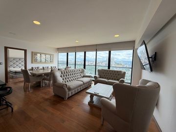 DEPARTAMENTO AMUEBLADO EN RENTA EN EL CAMPANARIO, QUERETARO