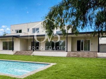 Casa en venta  en COLINA