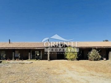 PARCELA 5000 M2 CASA CHILENA PISCINA