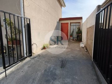 SE VENDE CASA EN VILLA ALEMANA