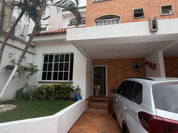 Casa en venta de 4 hab. en Villa Santos , Barranquilla