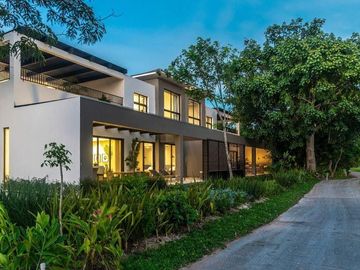 Casa 3 Recámaras en Venta | 374.77 m² | Yucatán Country Club