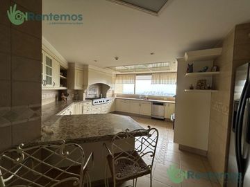 PH en Venta Lomas Country Club
