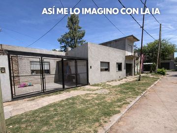 VENTA CASA 4 AMBIENTES PATIO LAFERRERE