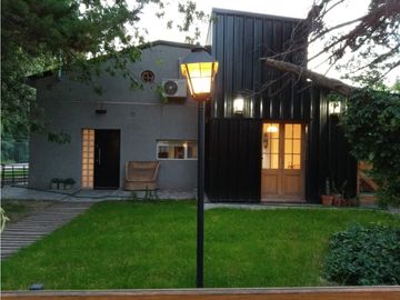 SE VENDE/ PERMUTA EXCELENTE PROPIEDAD EN TRELEW CA-238
