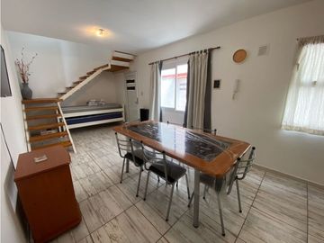 ALQUILER ANUAL: departamento 1 dormitorio, amoblado,...