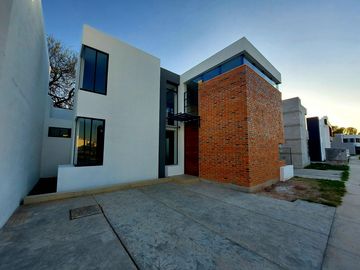 Venta Casa en Santa Barbara poniente Aguascalientes