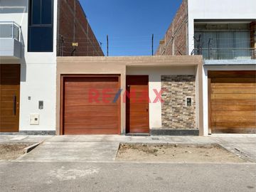 🏡Vendo Hermosa Casa✨ ¡Tu Nuevo Hogar Te Espera En Villa...