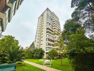 Departamento en venta de 3 dorm. y 3 baños en Las Condes