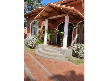 VENTA  3 CASAS EN CONJUNTO CERRADO  EN VILLA CAMPESTRE...
