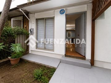 Casa en venta de 3 dorm. en Las Condes