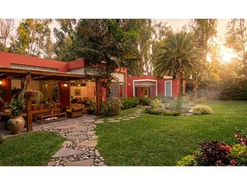 Se Vende Linda Casa En Lurín *Amplio Jardín *Terraza...