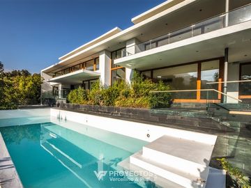 Casa en Venta en Vitacura