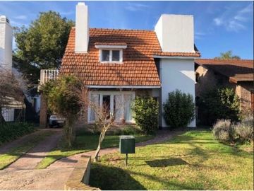 CASA EN VENTA COUNTRY MASCHWITZ CLUB