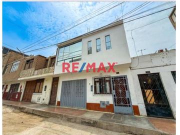 Vendo Hermosa Casa Con Buena Ubicacion Callao Marquez