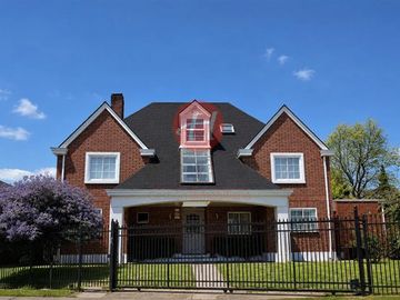 Casa 5D/6B en Puerta de Alcalá, Temuco Poniente | 360m²