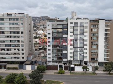 🏡 Venta De Amplio Departamento En Valle Hermoso, Surco