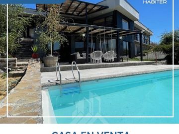 Casa en arriendo de 5 dorm. en Curicó