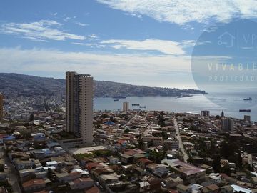Gran vista a la Bahía Valparaiso