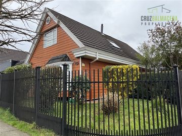 Casa en arriendo de 4 dorm. en Puerto Montt