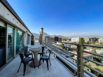 Departamento en venta de 6 dorm. en Vitacura