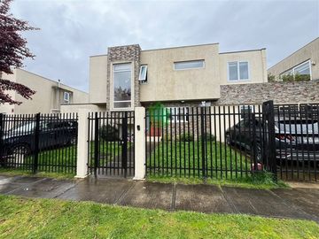 Casa en arriendo de 4 dorm. en Osorno