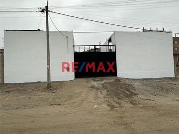 🏭 ¡Oportunidad Única En Ventanilla! Local Industrial De...