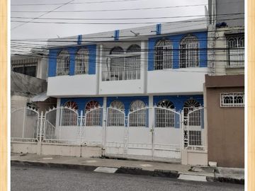 VENDO CASA EN LA CIUDADELA FERROVIARIA