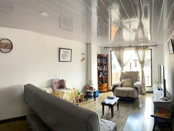 apartamento en venta en ciudad berna. Cod V9582696