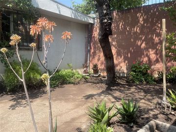 Excelente ubicación, cerca de buenos colegios y supermerc.